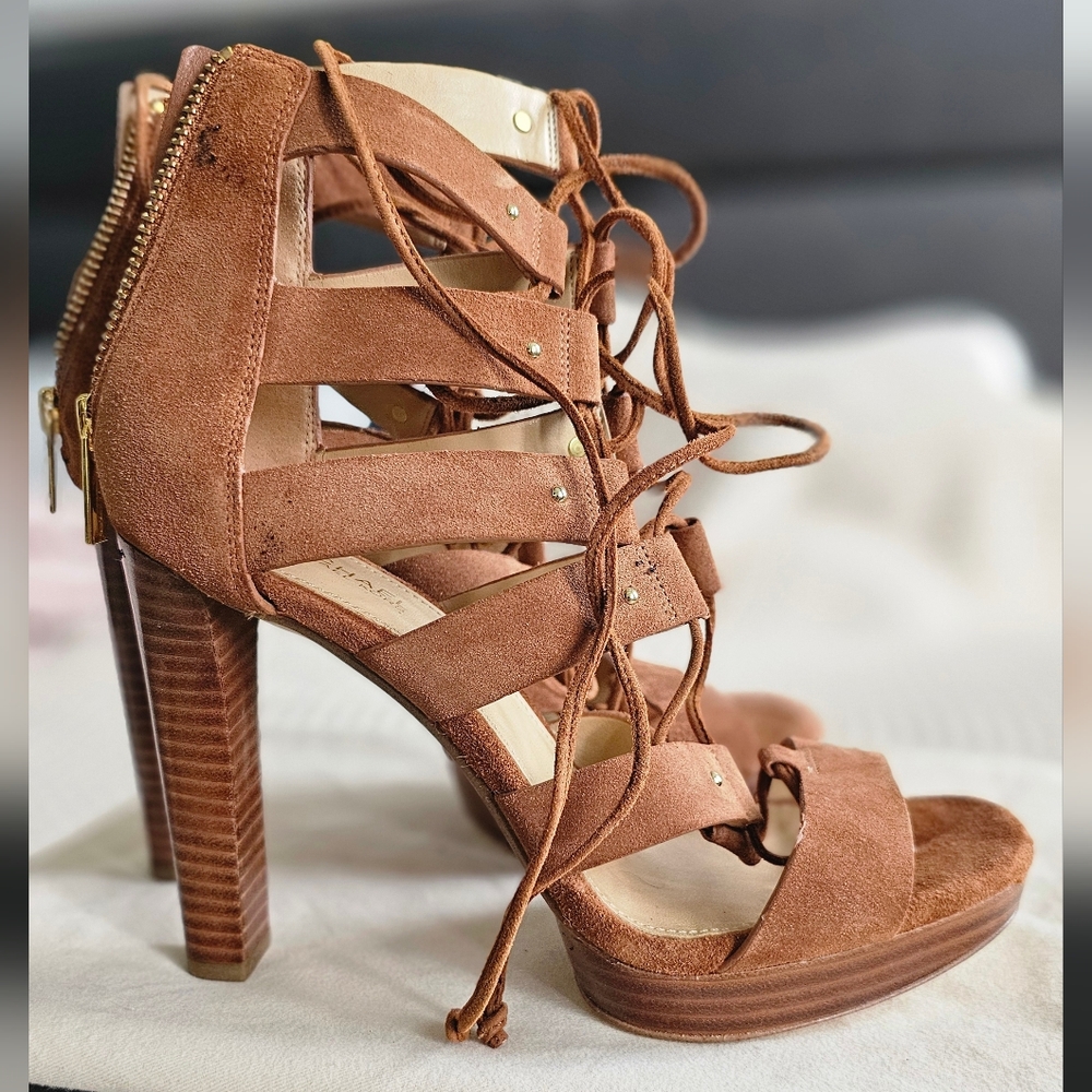MICHAEL KORS Suide Sandals,  US 8, brand new
